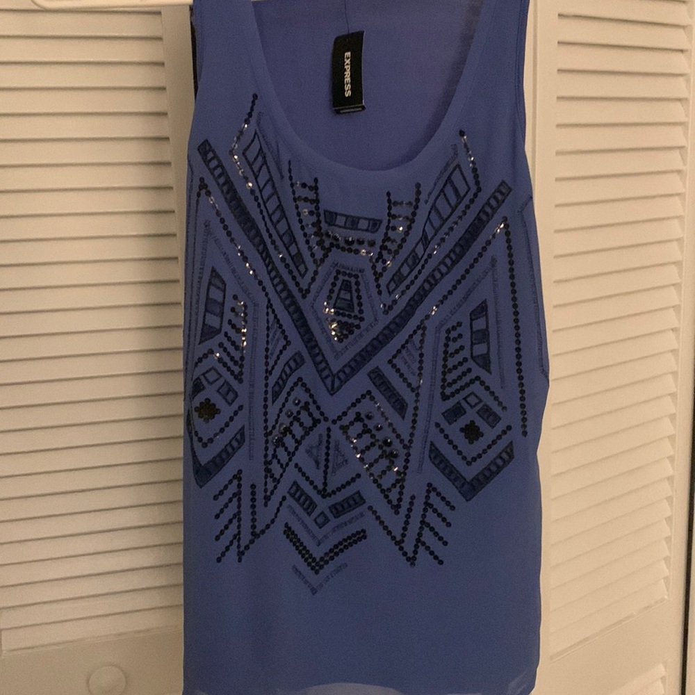 NWT express sleeveless top, M, blue/Lilac color with black embellishments